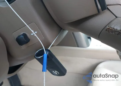 2007 Acura Rl z USA, uszkodzony, nr VIN JH4KB16607C004108